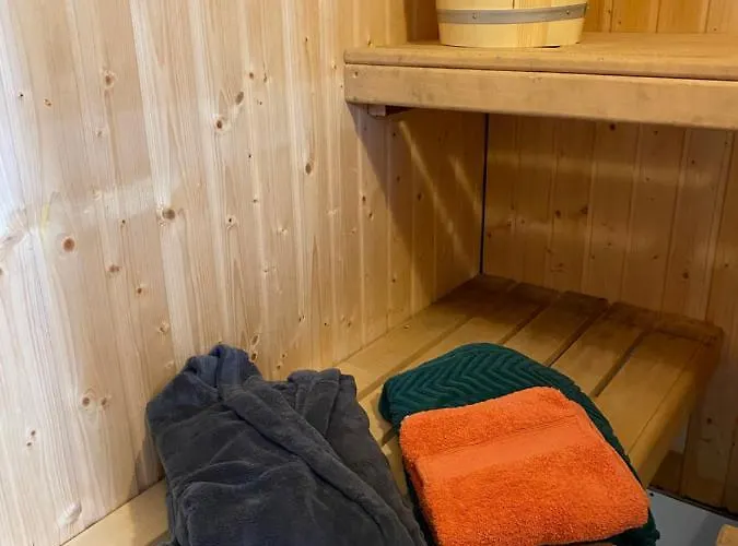 Pilgerbox, Tiny House Trifft Urlaub, Optional Mit Sauna Und Whirlpool * Dahlem (Euskirchen)