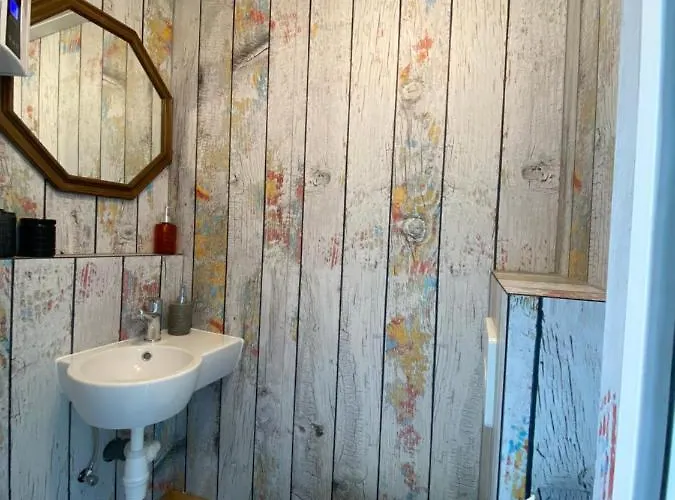 Pilgerbox, Tiny House Trifft Urlaub, Optional Mit Sauna Und Whirlpool Vakantiehuis